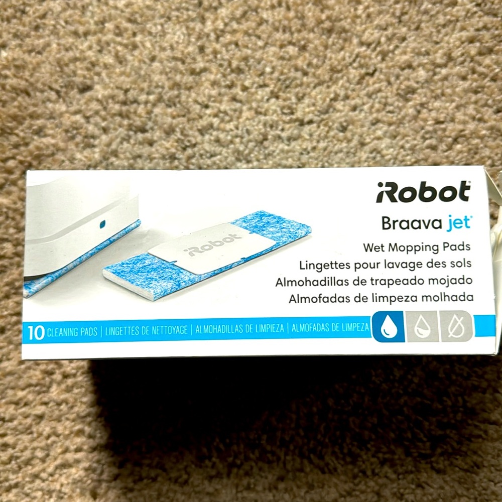 iRobot braava jet pack of 10 wet robot mop pads open box